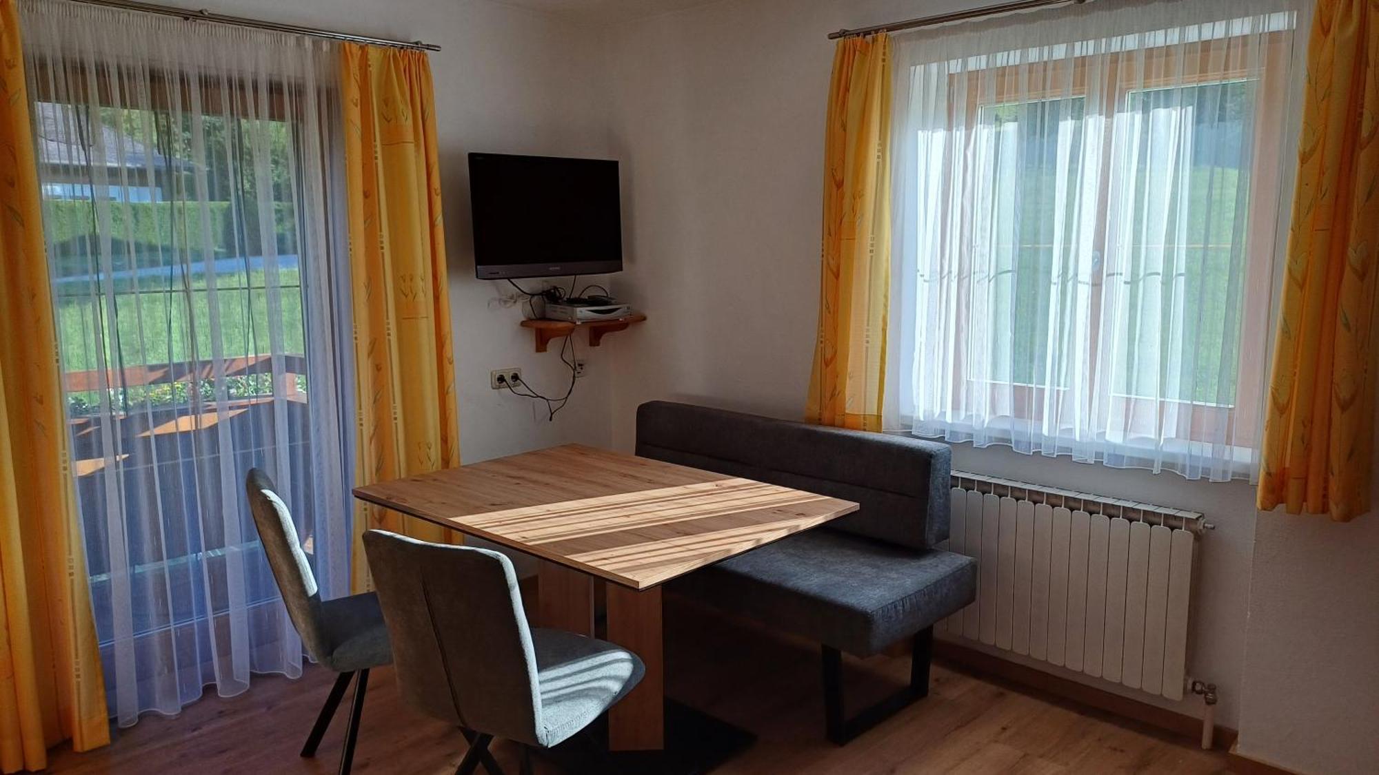 Teufenbachgut Hotel Lend ภายนอก รูปภาพ