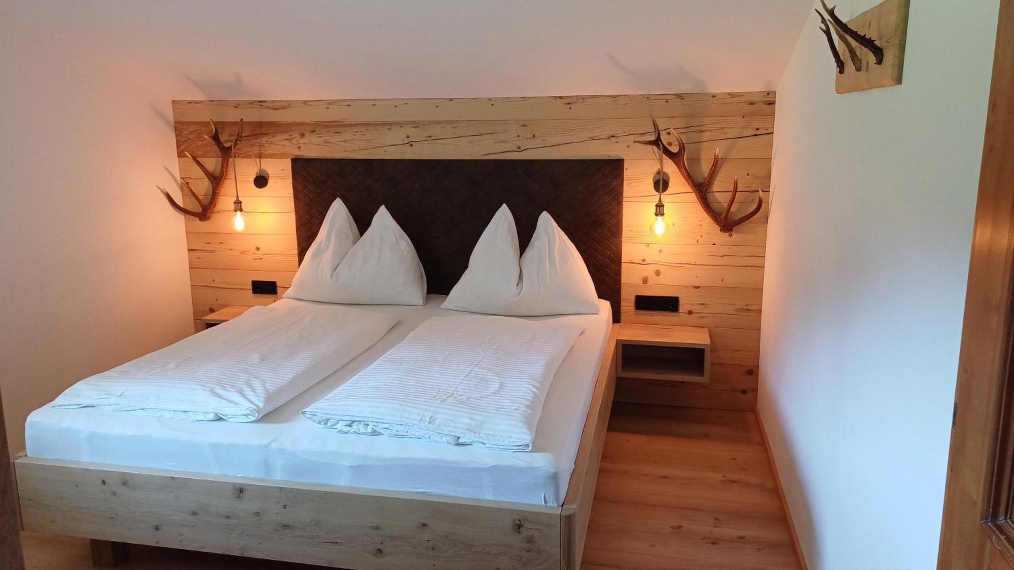 Teufenbachgut Hotel Lend ภายนอก รูปภาพ