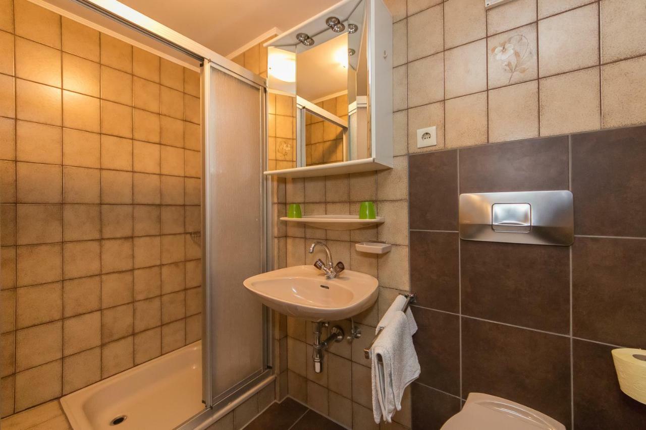 Teufenbachgut Hotel Lend ภายนอก รูปภาพ